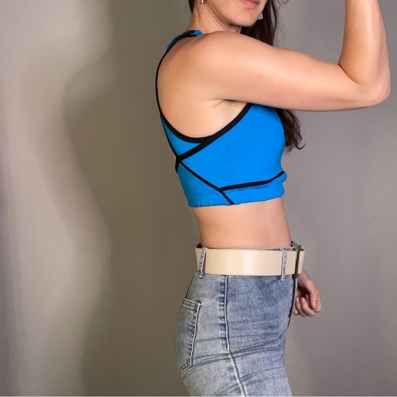 SOLD Reebok Triangle Cut Out Back Sports Bra Blue Sexy - Picture 3 of 15